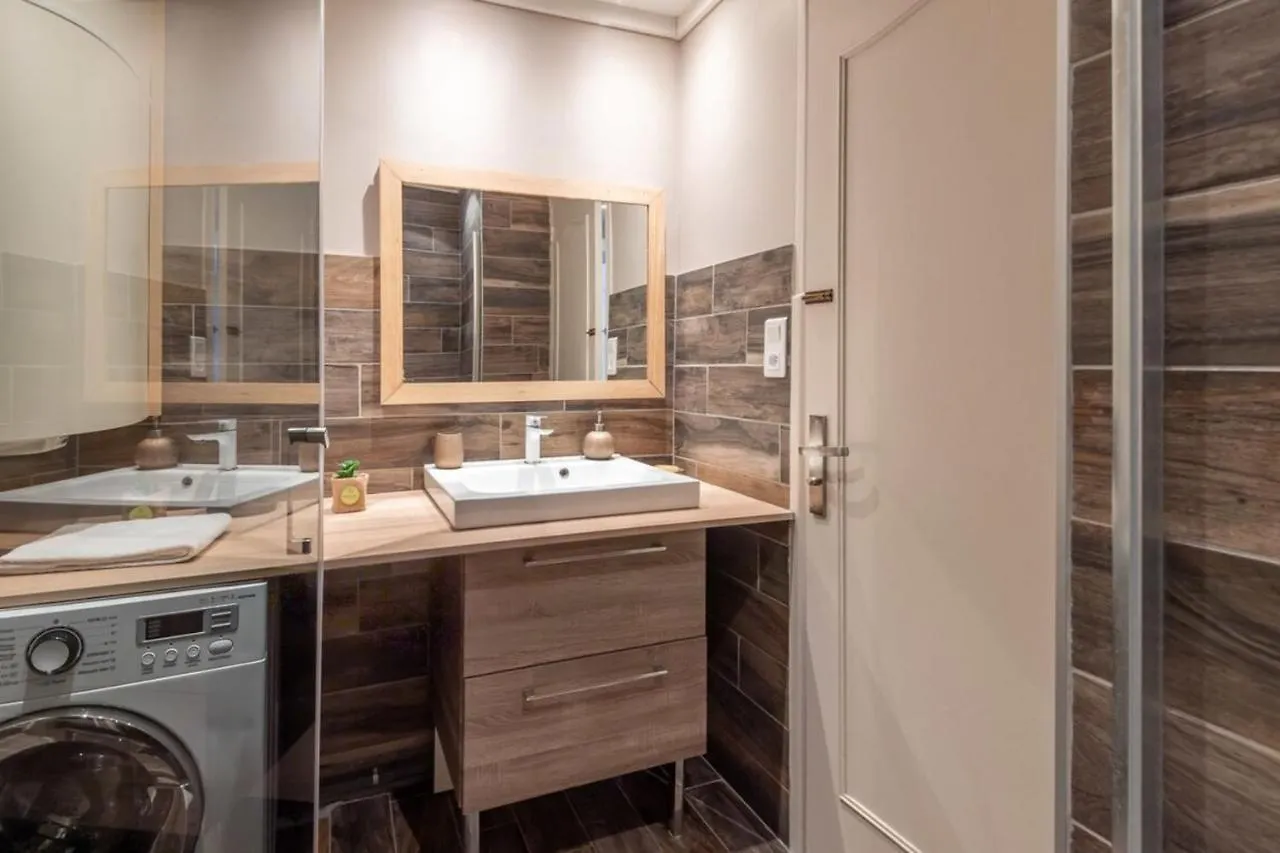 Petit Port Furnished Flat Apartment Annecy
