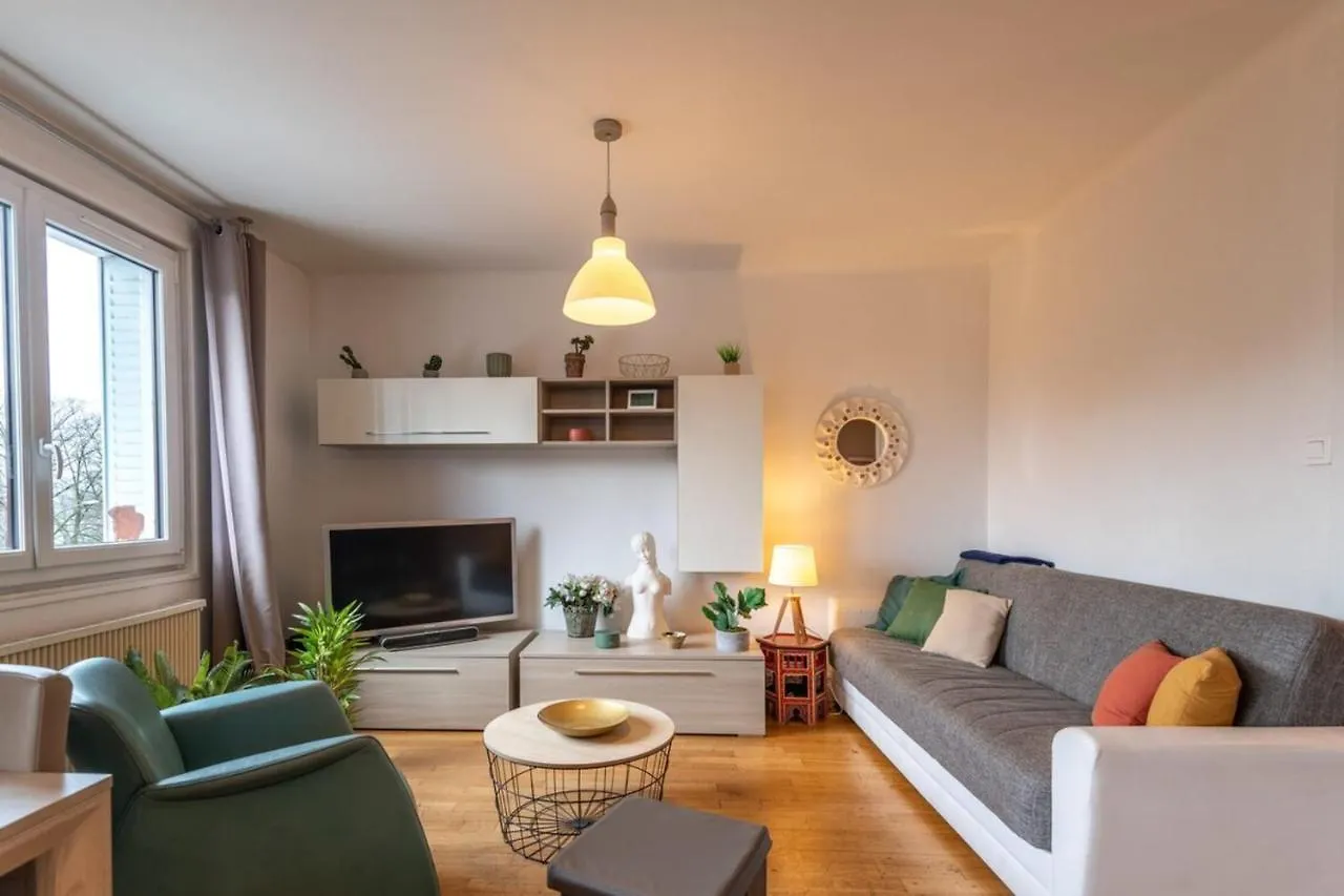 Petit Port Furnished Flat Apartment Annecy 0*,  France