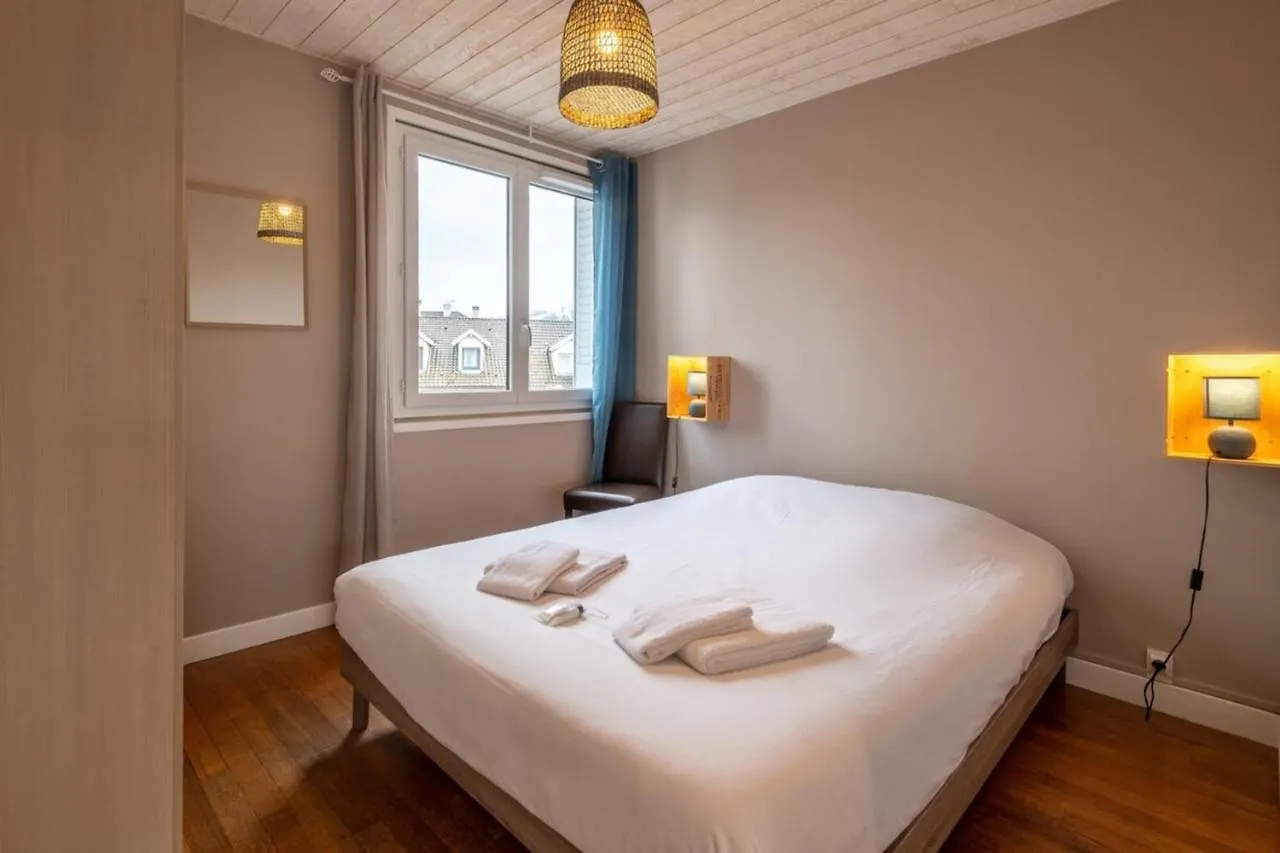 Petit Port Furnished Flat Apartment Annecy 0*,